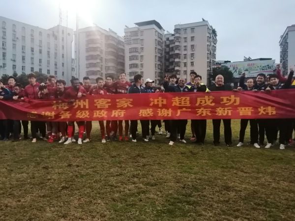 国产精品久久国产三级国不卡顿